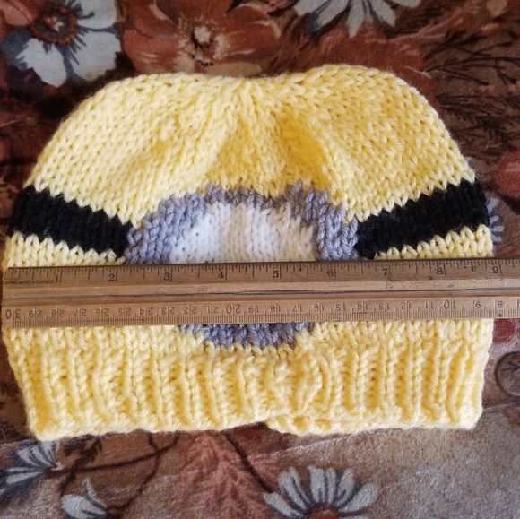 Monster Toque - Picture 2 of 4